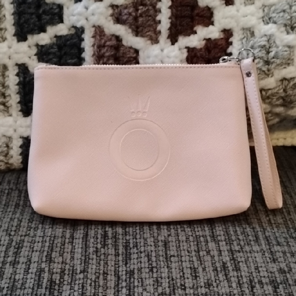 PANDORA Women's Jewelry Wristlet